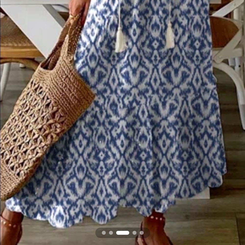 Blue Patterned Maxi Dress - Picture 9 of 11